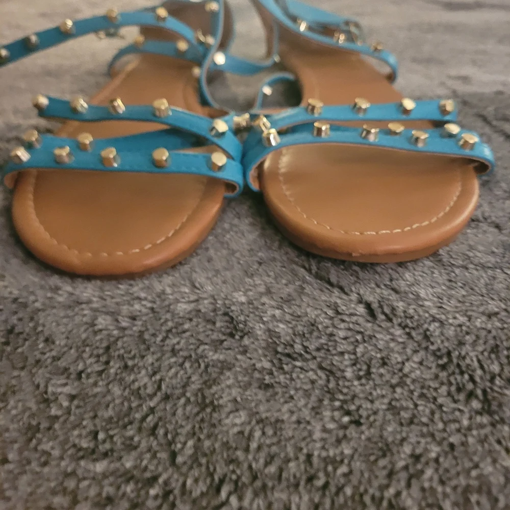 Olivia Miller Blue Studded Sandals Size 10 - Picture 2 of 4